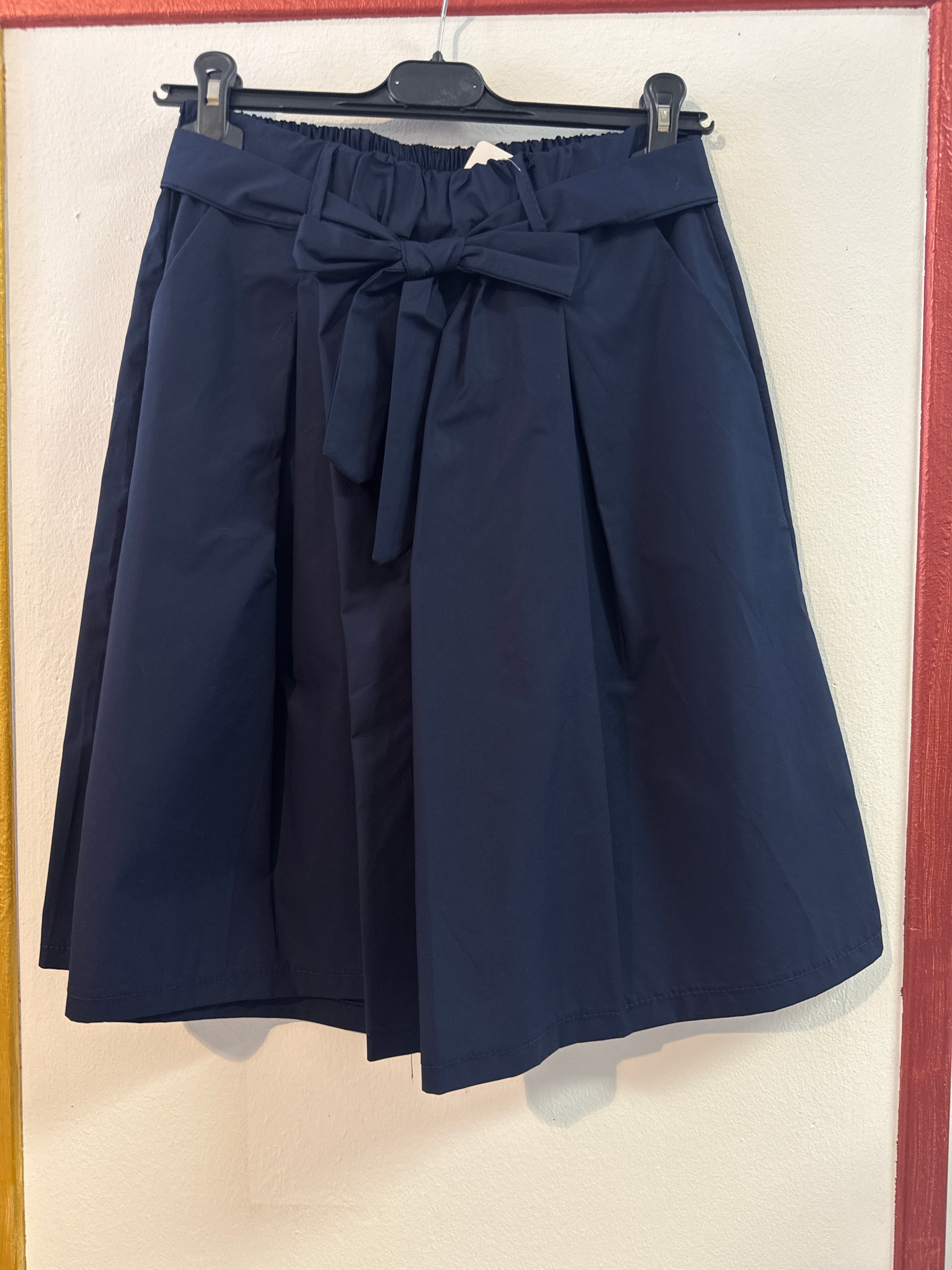 Gonna pantalone Chic